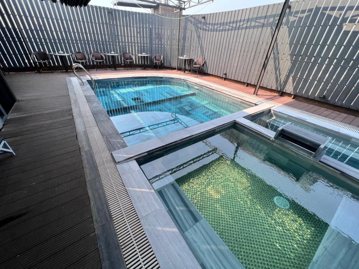 K Hotel Sauna And Massage Danang Exterior photo