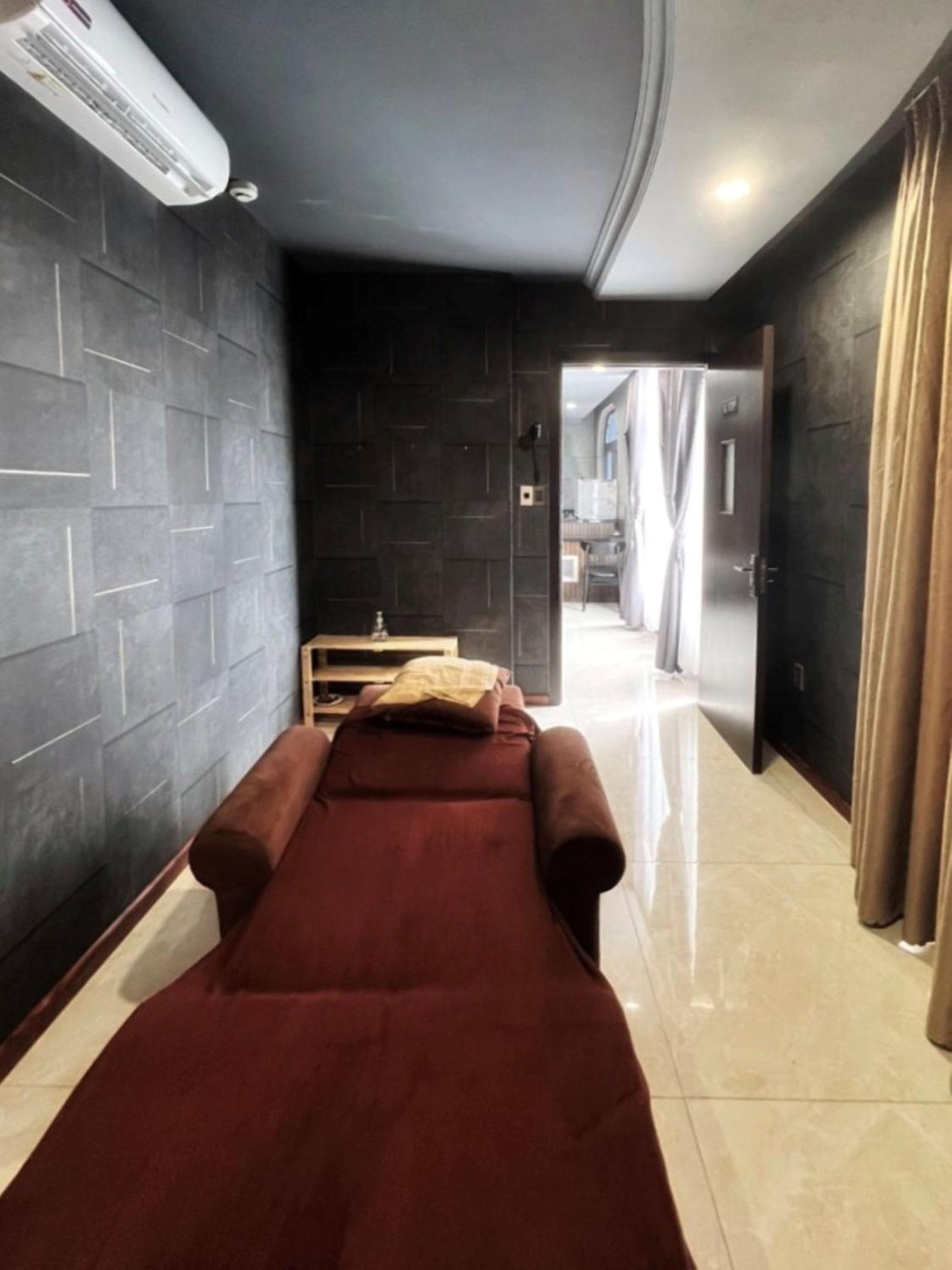 K Hotel Sauna And Massage Danang Exterior photo