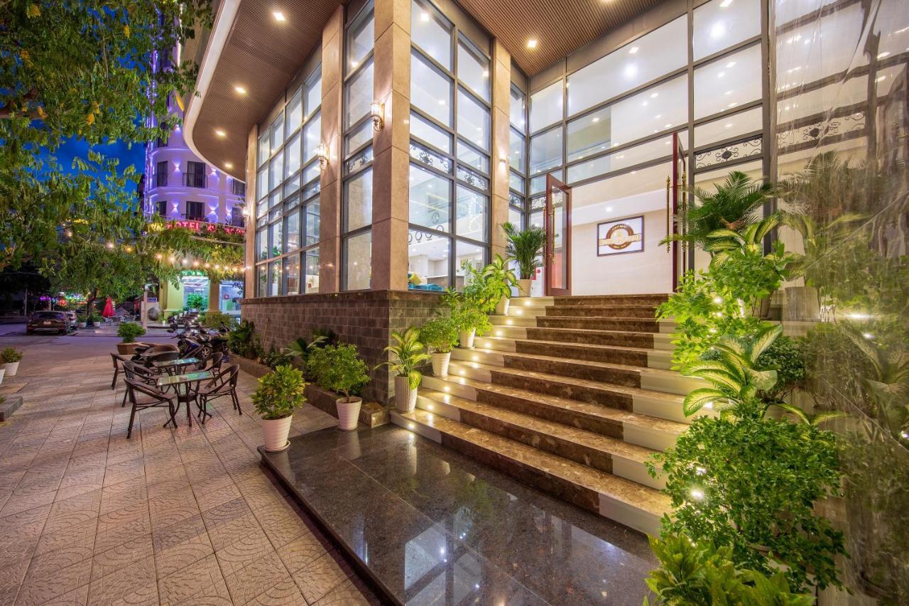 K Hotel Sauna And Massage Danang Exterior photo